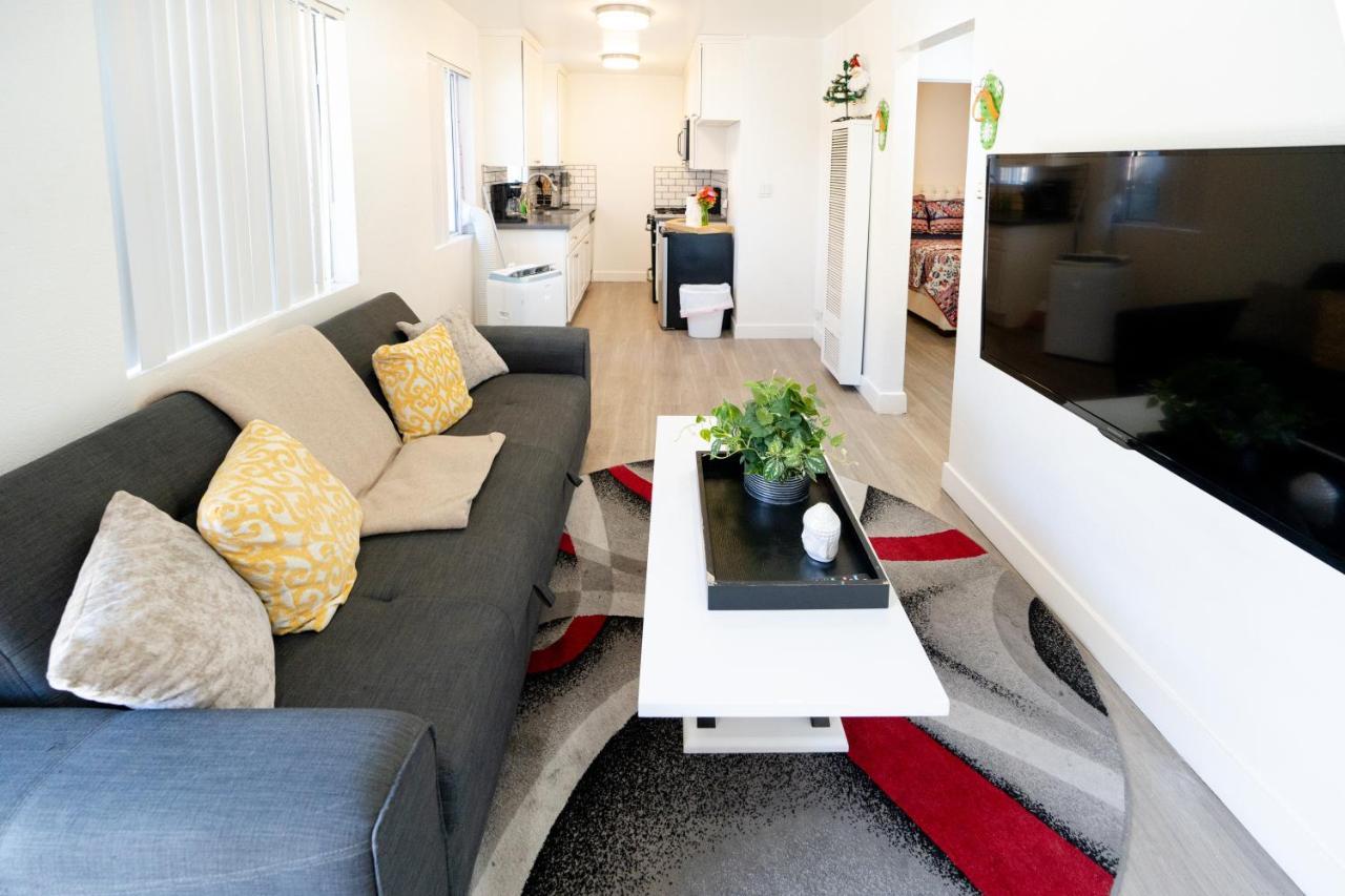 Cozy Small 2 Bedroom In Koreatown/Hollywood Los Angeles Exterior photo